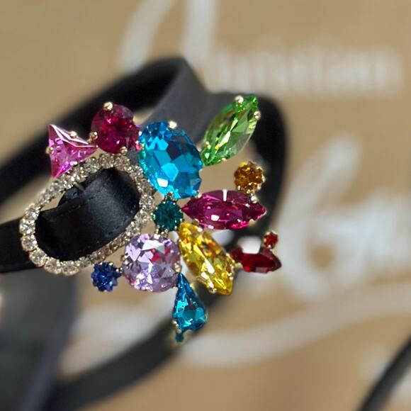 Christian Louboutin Goldie Joli 100 Embellished Satin Heels - Women's NWT US 7 - Picture 7 of 12